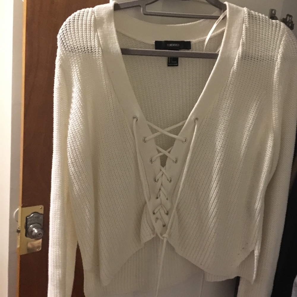 Tie up sweater